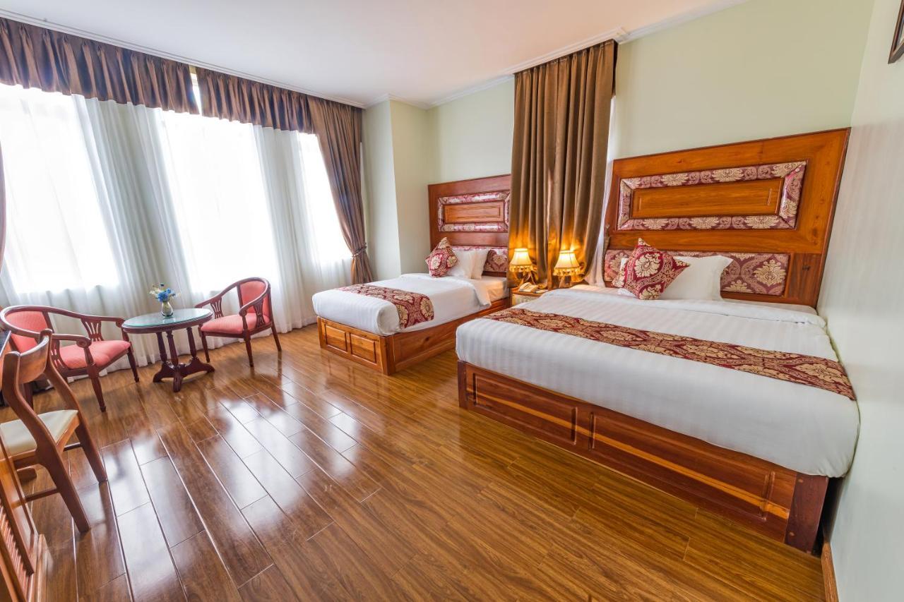 Kampong Thom Royal Hotel Extérieur photo