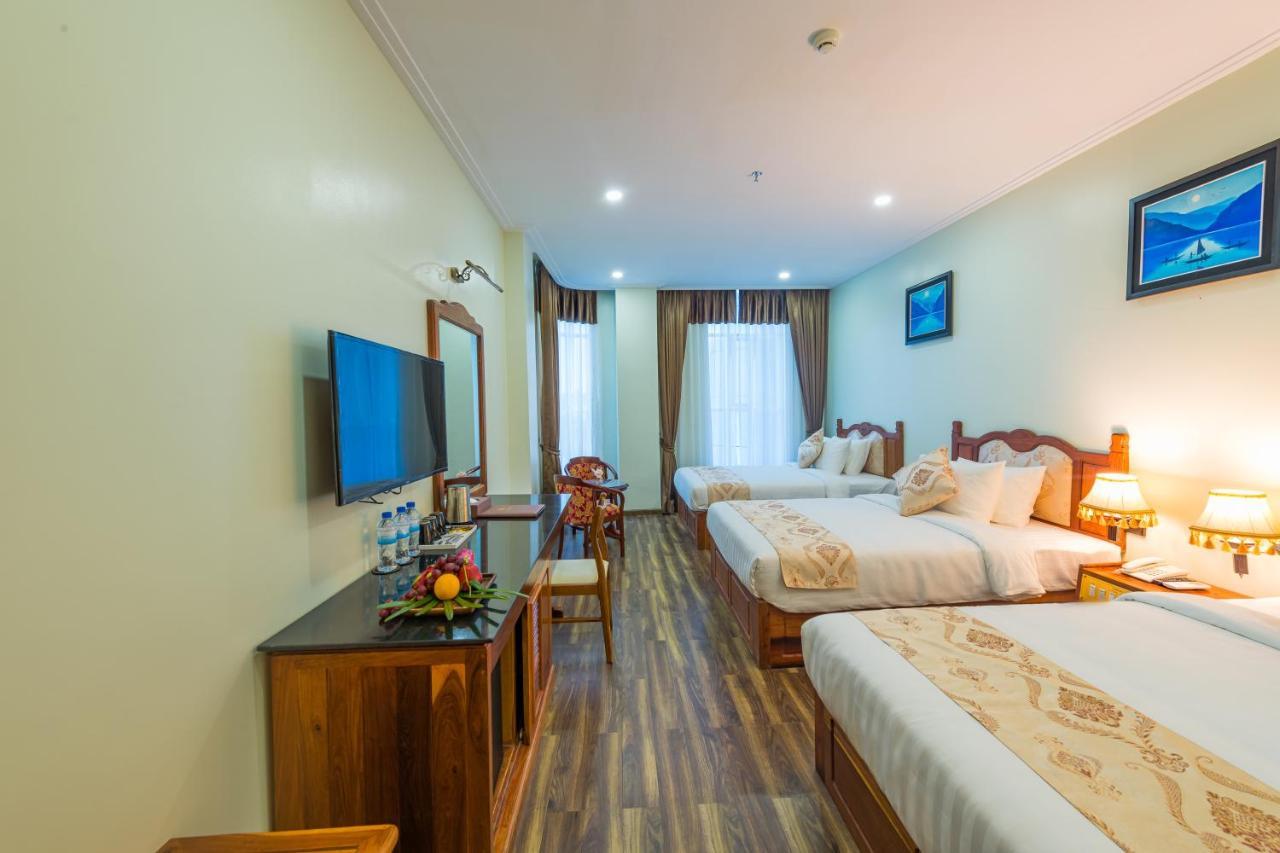 Kampong Thom Royal Hotel Extérieur photo